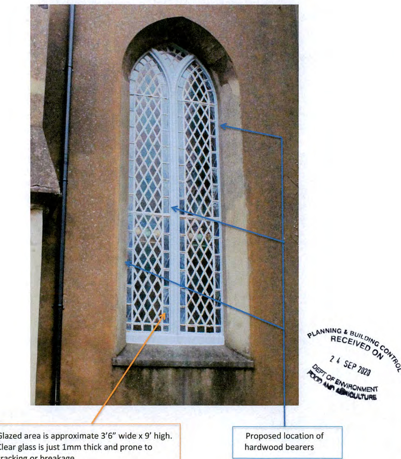 A photograph of a tall, arched stone window with diamond lattice glazing, annotated with blue arrows and text boxes detailing repair specifications and dimensions.