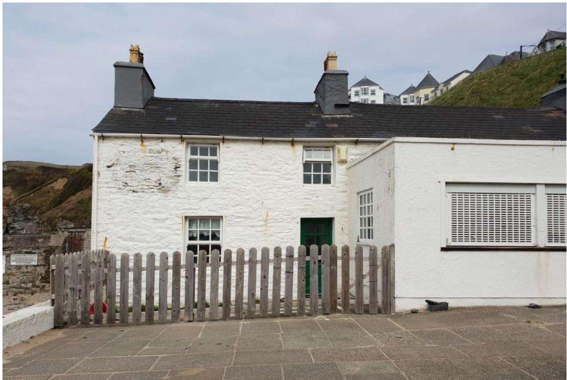 photograph from page 1