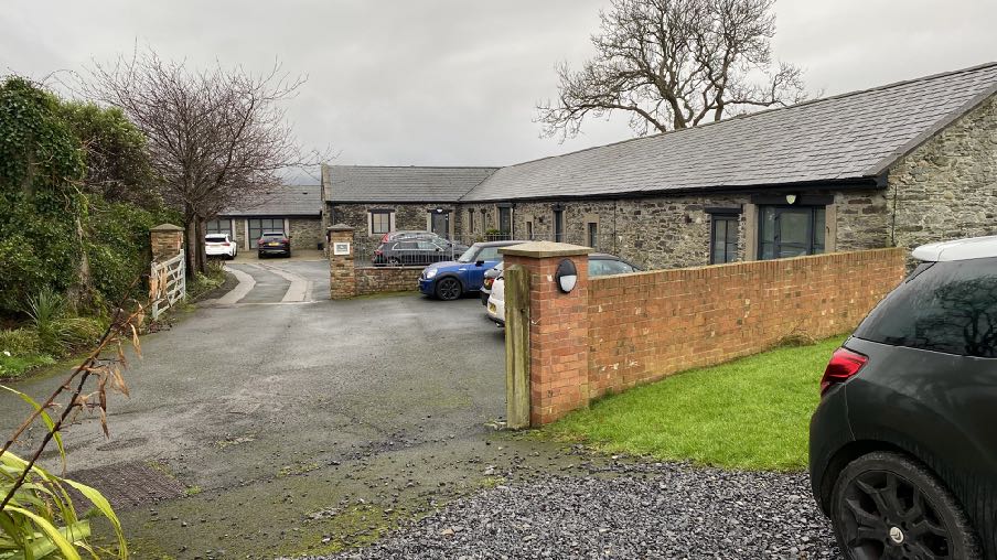 photograph from page 5