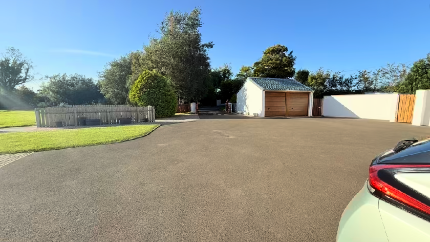 photograph from page 7