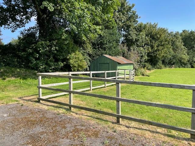 photograph from page 1