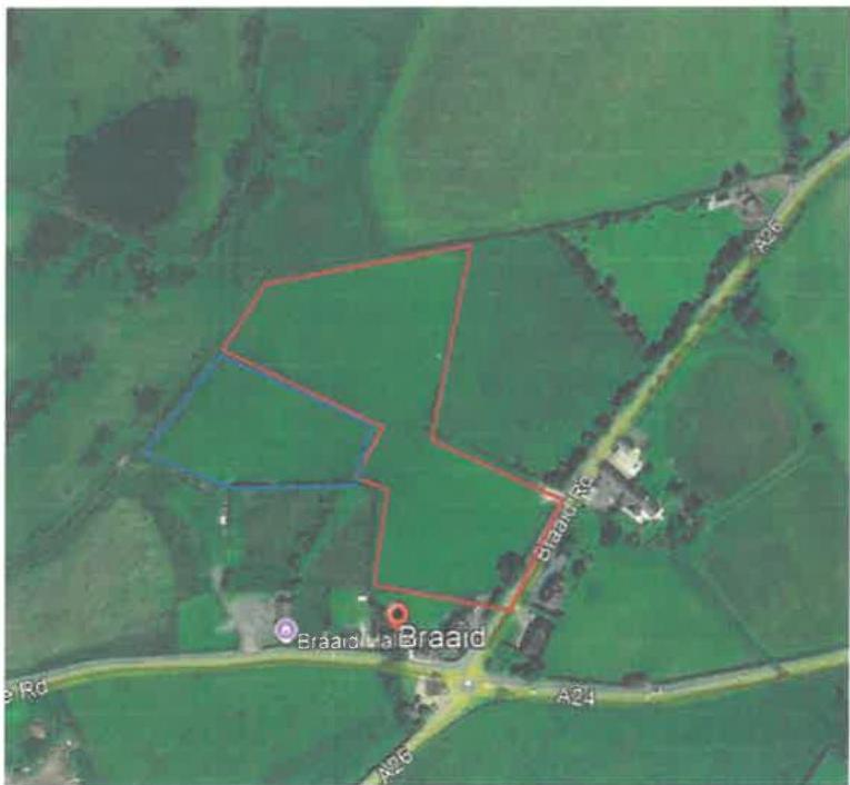 Aerial site location map showing land boundaries outlined in red and blue lines near Braaid.